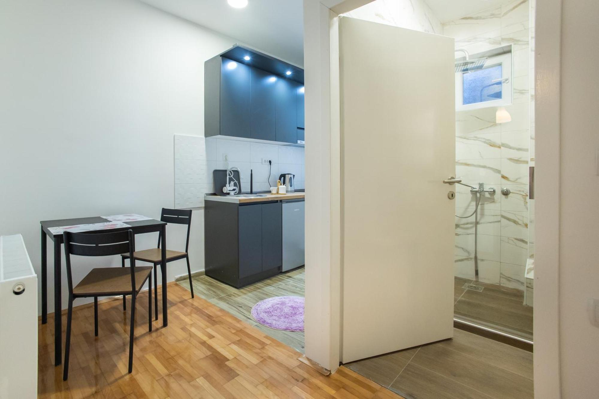 V & V Studio Apartments 2 Ni Exteriér fotografie